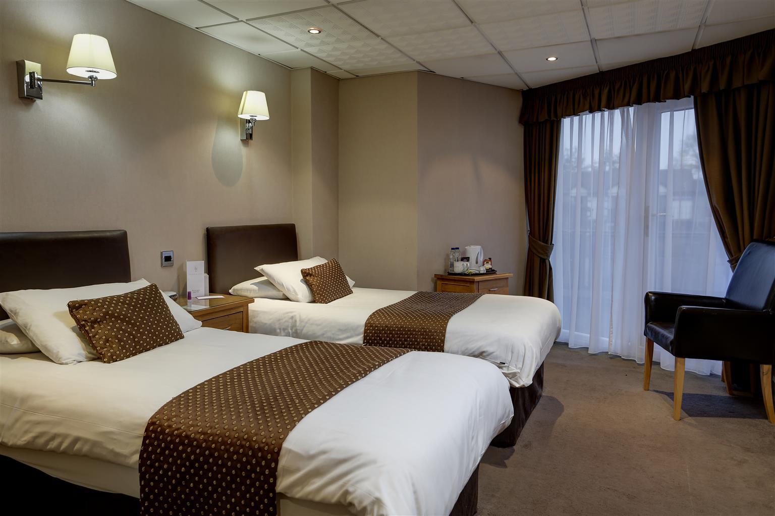 Western Chorley West Park Hall 3*